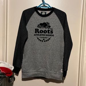 ROOTS PULLOVER SWEATER W/POCKETS